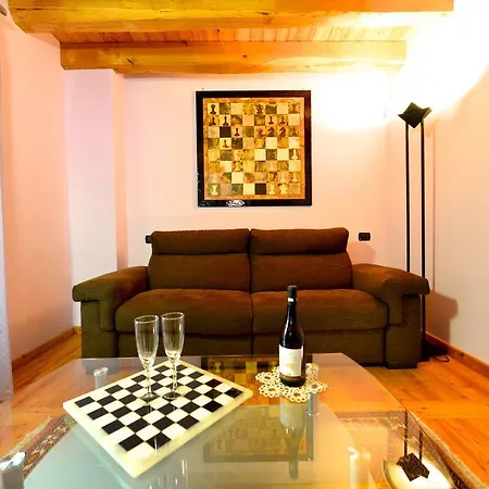 Au Berceau Du Bien-etre Tatil Evi Chambave