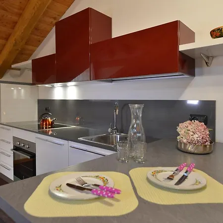 Tatil Evi Au Berceau Du Bien-etre Chambave